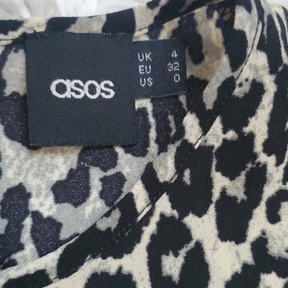 ASOS leopard print dress - Picture 2 of 3